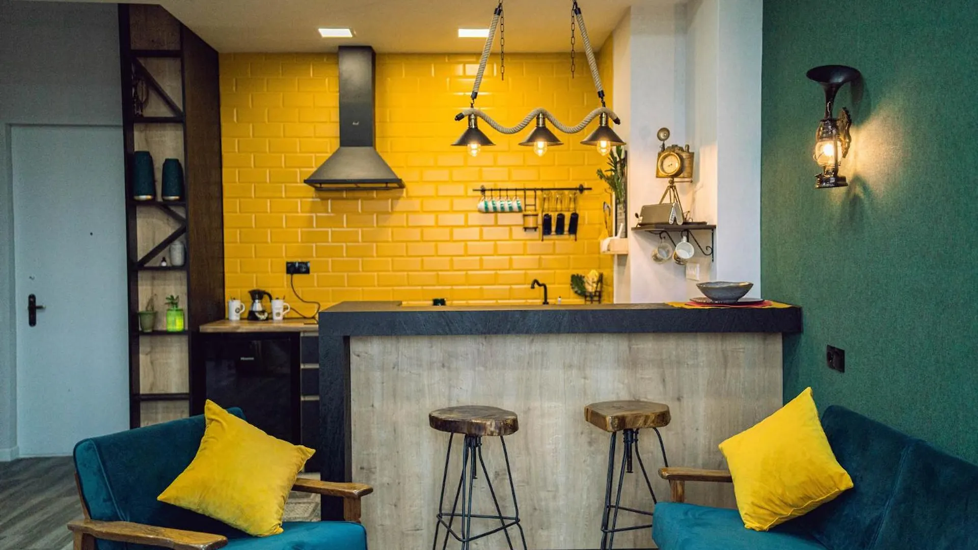 טביליסי Steampunk Style Apartment With City View